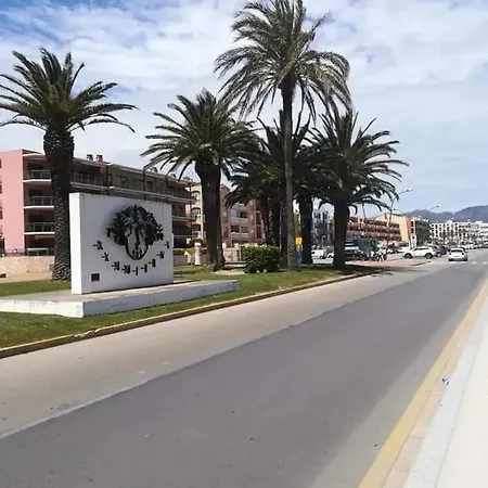 Modern In 35 M² + Parking Apartment Empuriabrava